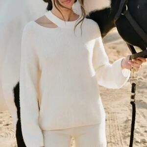 Rails Alexi Asymmetrical Sweater Cream Off White XL Pullover Long Sleeve Cutout